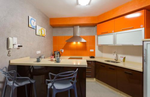 Cadiz Apartment | PUERTA del MAR Family Home by Cadiz4Rentals
