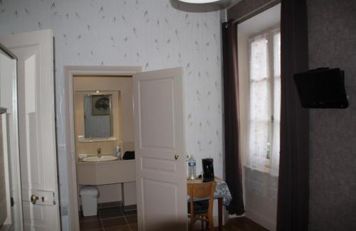 Auxy Bed & Breakfast | Puiseaux