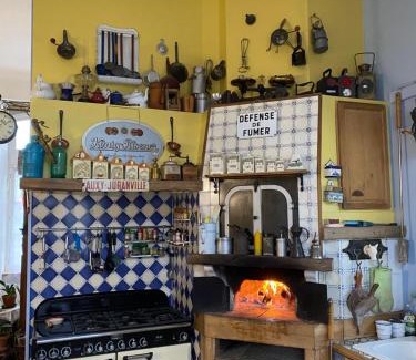 Auxy Bed & Breakfast | Puiseaux