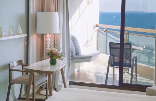 Mandelieu-la-Napoule Beach Hotel | Pullman Cannes Mandelieu