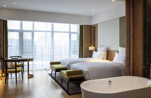 Changbai Mountain West Slope Hotel | Pullman Changbaishan Resort