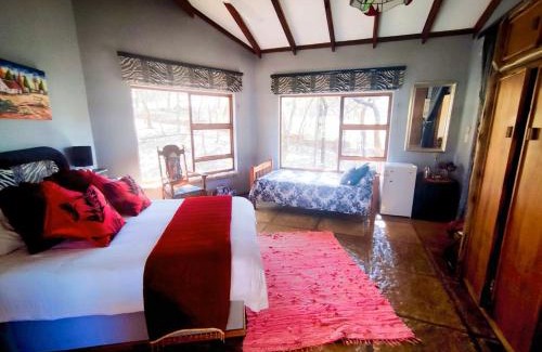 Kranspoort Vakansiedorp Apartment | Pumba's Den Kranspoort