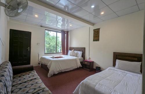 Hunza Hotel | Punjab Hotel and Resort