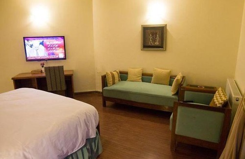 Murree Resort | Punjab Huts & Resort