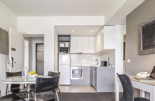 Hughesdale Apartment | Punthill Oakleigh
