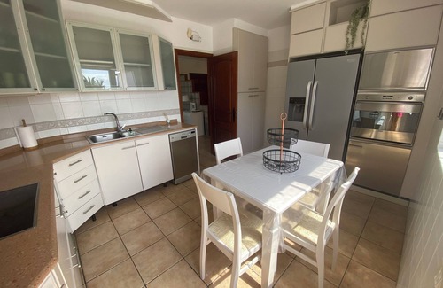 Candelaria House | Pura Vida, Casa con Preciosas Vistas una Piscina Maravillosa Ubicación Perfecta