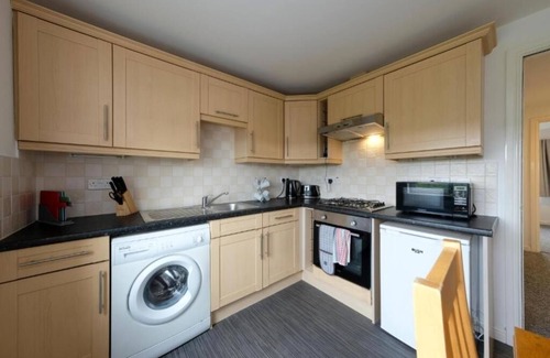 Dunfermline Apartment | Pure Apartments 2 Bed Duloch - Dunfermlinen