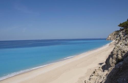 Athani Apartment | Pure Blue