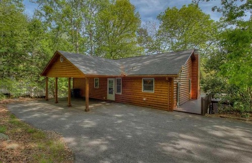 Blairsville House | Pure Pleasure on the Lake