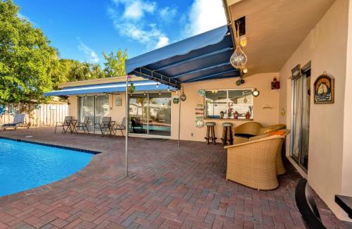 Garden Isles House | Purely Pompano, Pool, Water front, Paddleboard, Beach, 5 bedroom 3 bath