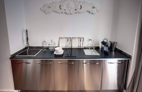Old Town Hotel | Purple Dog Suites