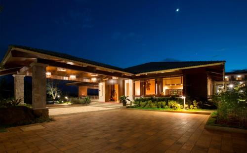 Kushalnagar Resort | Purple Palms Resort & Spa