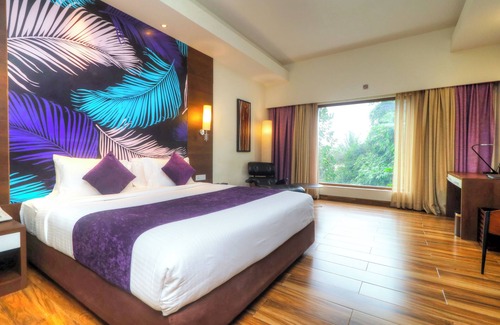 Kushalnagar Hotel | Purple Palms Resort & Spa