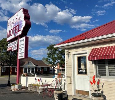 Panguitch Hotel | Purple Sage Motel