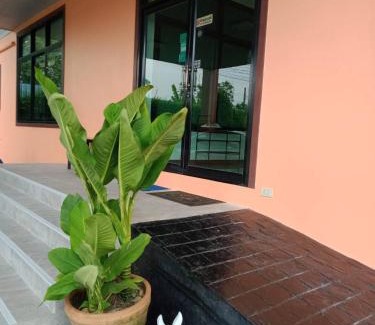 Lat Krabang Hotel | QG Resort