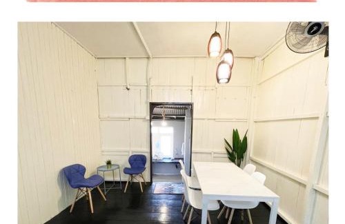 Kampung Ru Muda House | QINEMA HOMESTAY RHU MUDA