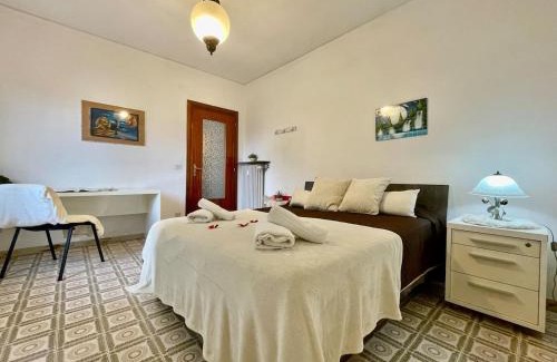 Loano Apartment | Quadrilocale Free Parking
