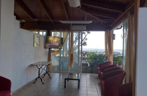 Pineto Bed & Breakfast | Quadruple room in Pineto - Just a few meters from the sea