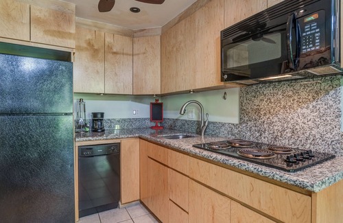 Honokowai Condo | Quaint 1bd garden view in great location