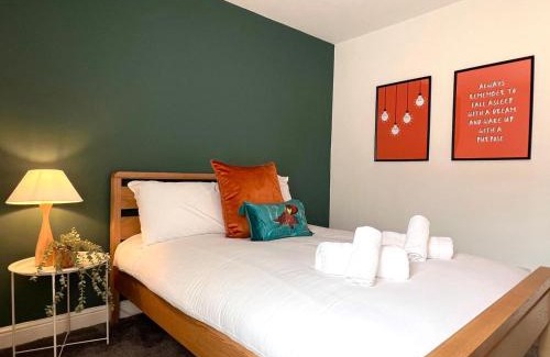 Wigan House | Quaint 2Bed House near Wigan Centre