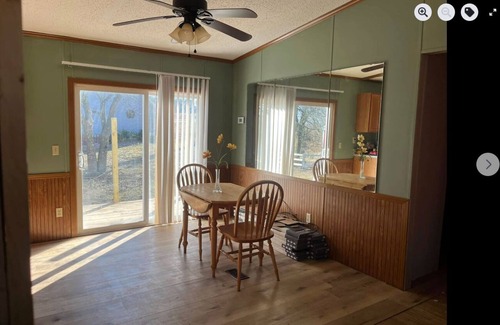 California Cottage | Quaint 3-bedroom cottage on working farm in small rural America. Pet friendly