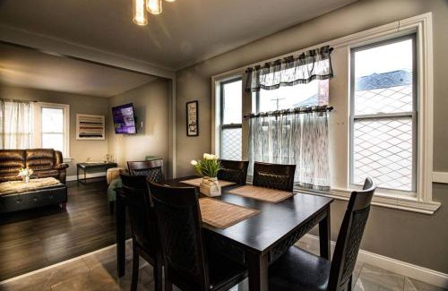 Niagara Falls Apartment | Quaint 3BR, 1 Bath near the falls