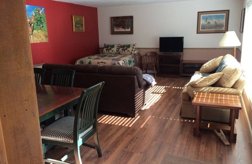 Hill City Cabin | Quaint Cabin in the Heart of the Black Hills