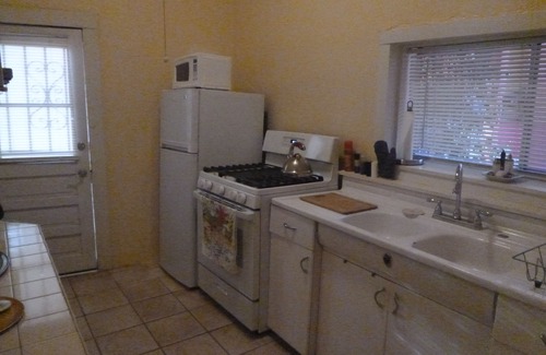 Bisbee Apartment | Quaint Historic Circa 1914 Bungalow style Apt.