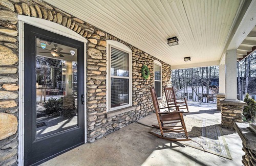 Waynesville Cottage | Quaint Home w/Porch in Downtown Waynesville!