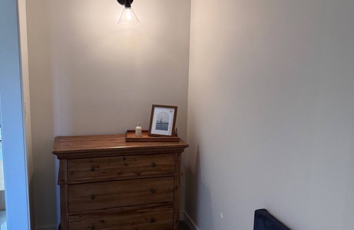 Santa Rosa Other | Quaint Vineyard Farmhouse in Russian River Valley