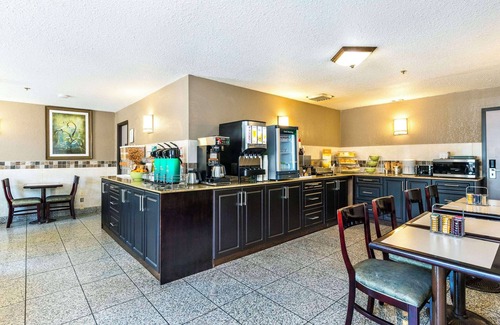 Yorkton Hotel | Quality Inn and Suites