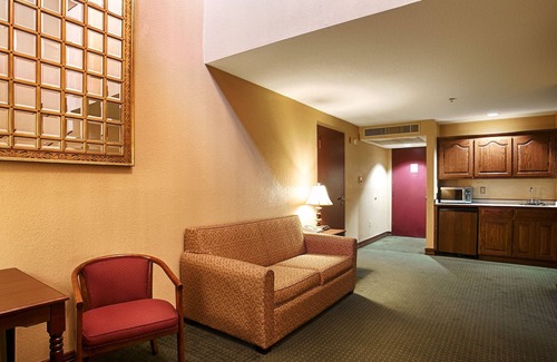 Carthage Hotel | Quality Inn and Suites
