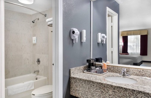 Andrews Hotel | Quality Inn Andrews