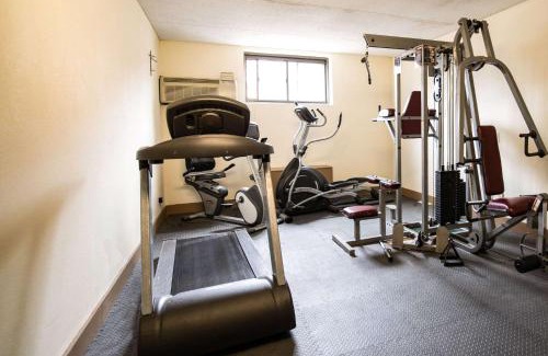 Cromwell Hotel | Quality Inn Cromwell - Middletown