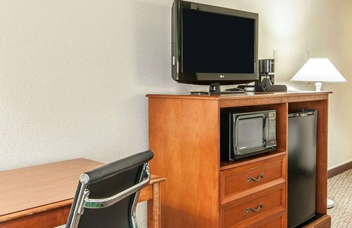 Lloyd District Hotel | Quality Inn Downtown Convention Center