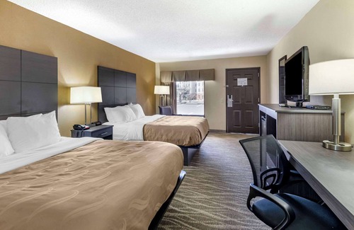 Hillsville Hotel | Quality Inn Hillsville