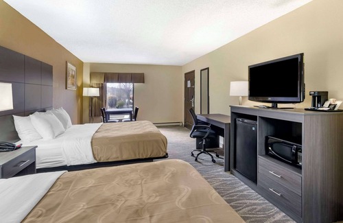 Hillsville Hotel | Quality Inn Hillsville