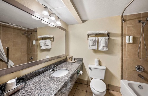 Mohawk Hotel | Quality Inn I-81 Exit 23