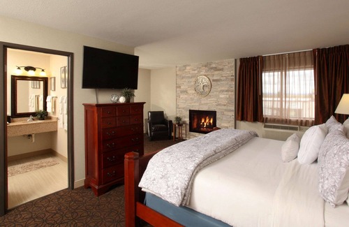 North Spokane Hotel | Quality Inn Oakwood
