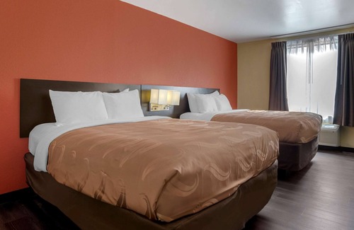 Phenix City Hotel | Quality Inn Phenix City Columbus