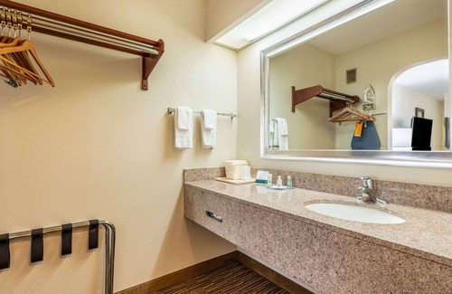 Southaven Hotel | Quality Inn Southaven - Memphis South