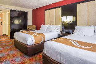 Altoona Hotel | Quality Inn & Suites Altoona