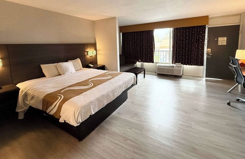 Port Allen Hotel | Quality Inn & Suites Baton Rouge West – Port Allen