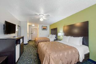 Clayton Hotel | Quality Inn & Suites Clayton, NM