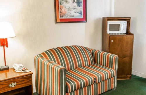 Lebanon Hotel | Quality Inn & Suites Lebanon I-65