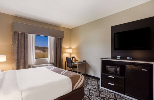 Pearl Hotel | Quality Inn & Suites Pearl - Jackson