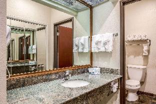 El Lago Hotel | Quality Inn & Suites Seabrook- NASA- Kemah