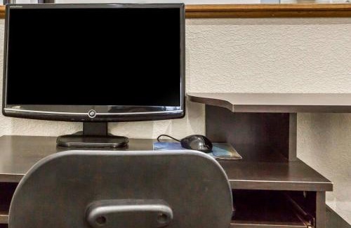 Circleville Hotel | Quality Inn & Suites