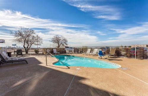 El Paso Hotel | Quality Inn & Suites West El Paso I-10