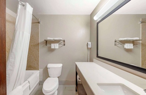 El Reno Hotel | Quality Inn